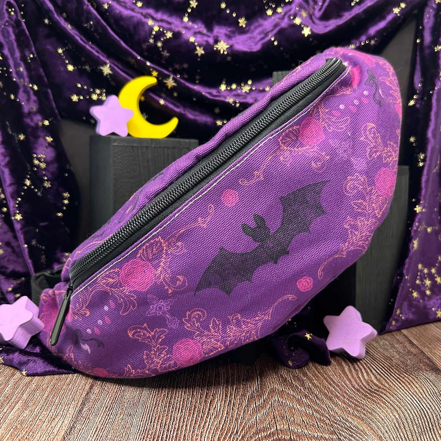 Fanny Pack | Vampire "Embroidery"